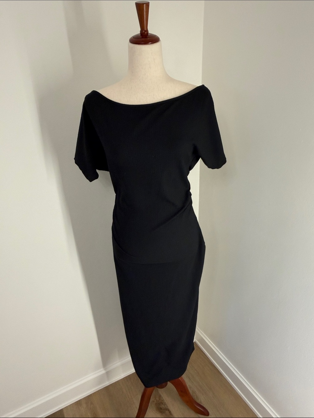 Classic Black Boatneck Midi Dress - Women's